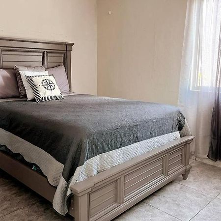 Orsini Beach Apartment أغواديلا المظهر الخارجي الصورة