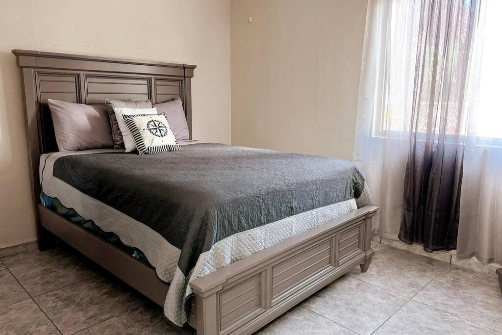 Orsini Beach Apartment أغواديلا المظهر الخارجي الصورة