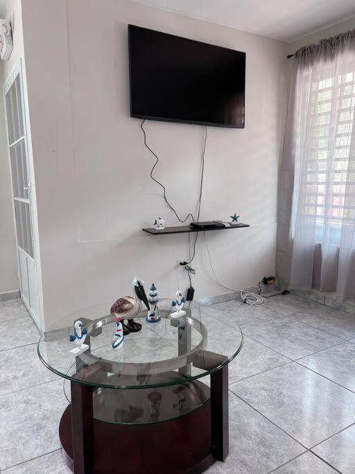 Orsini Beach Apartment أغواديلا المظهر الخارجي الصورة